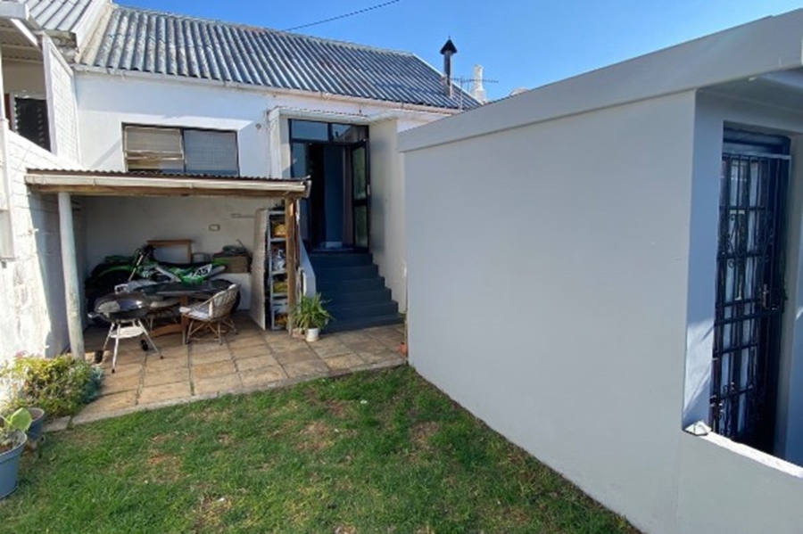 2 Bedroom Property for Sale in Richmond Hill Eastern Cape